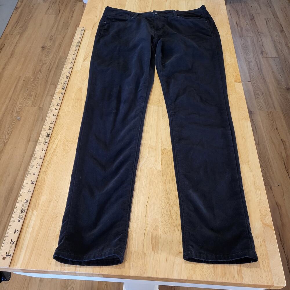 Gap 1969 30/10r Black Straight Leg Jeans Cotton Blend 9" Rise 31"Inseam